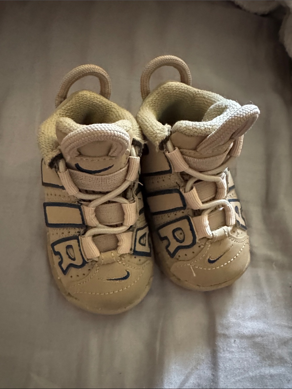Nike Kids Beige Tan Nike Sneakers with Navy Accents